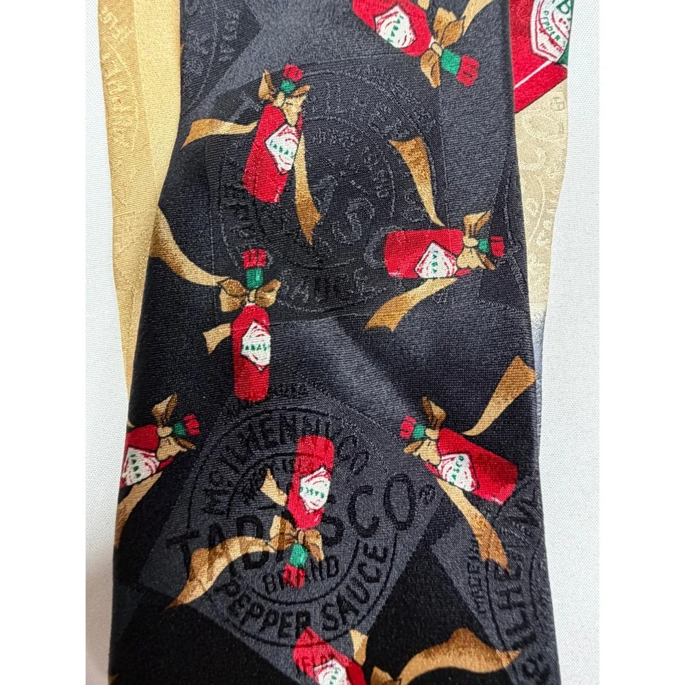 Tabasco Vintage Santa Reindeer Christmas Silk Necktie McIlhenny Co Pepper Sauce